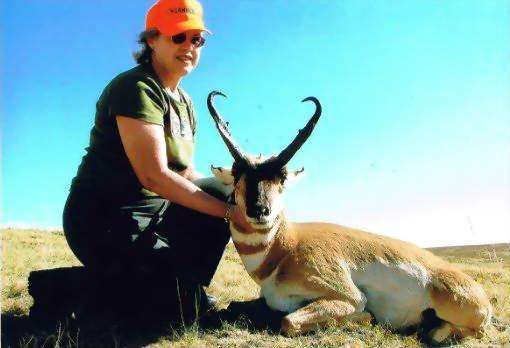 Wyoming Trophy Pronghorn Antelope Hunting, Guided Pronghorn Antelope Hunts. All Seasons Guide Service.