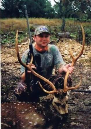 Texas Exotics Animal Hunts -All Season Guide Service