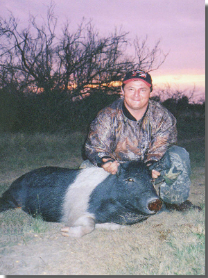 South Texas Guided Hog Hunts - All Seasons Guide Service.